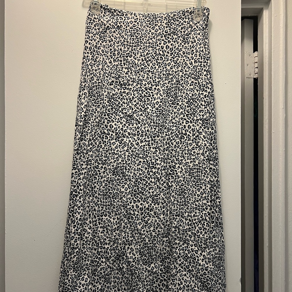 Brandy Melville Leopard Black and White Midi Skirt
